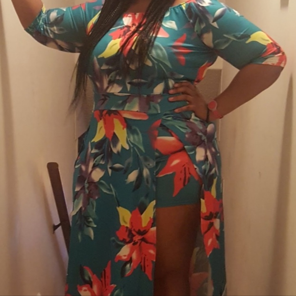 Plus Size Tropical Print Romper